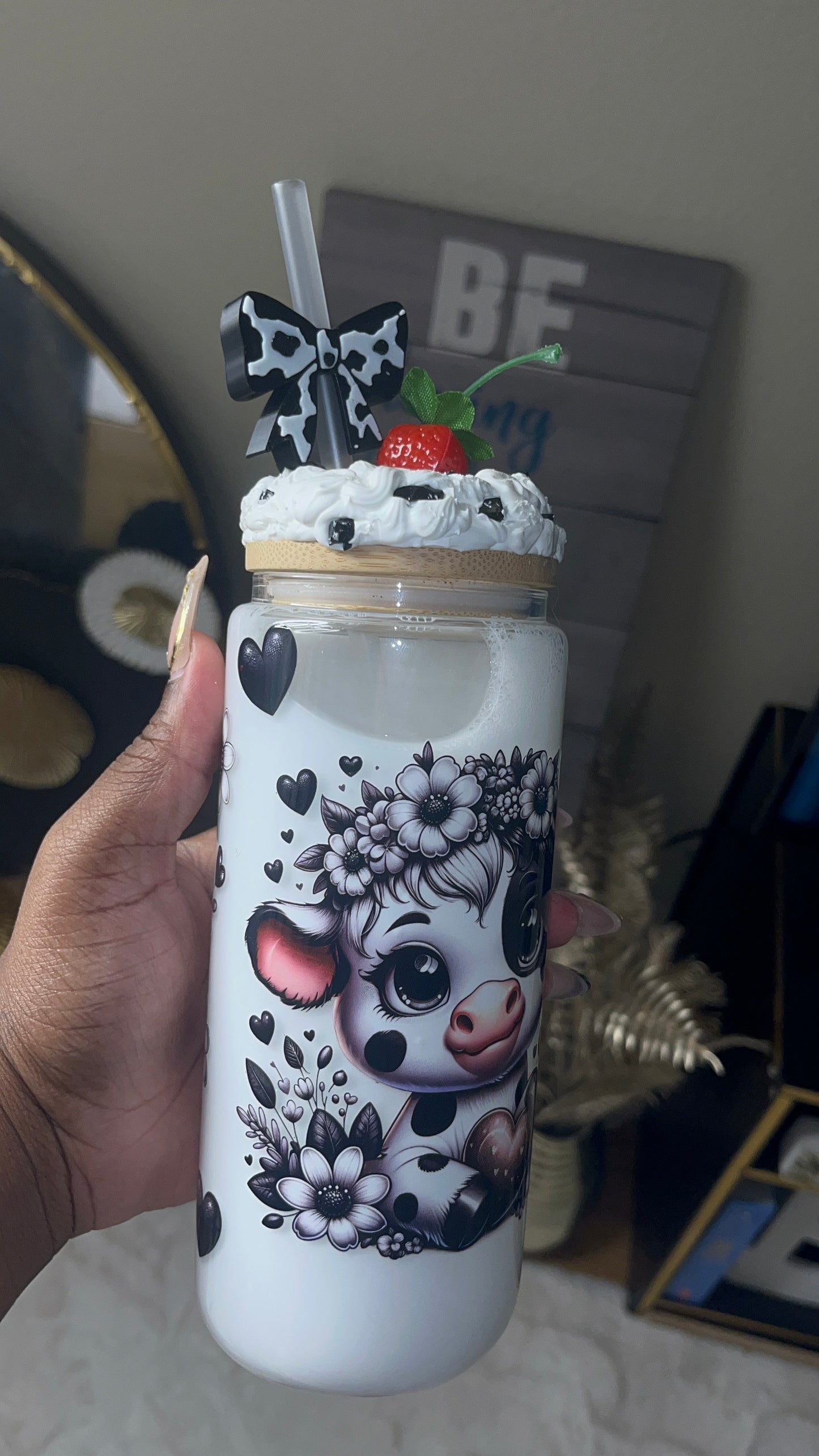 🖤 Strawberry Moo-cha – 16oz Glass Can Tumbler